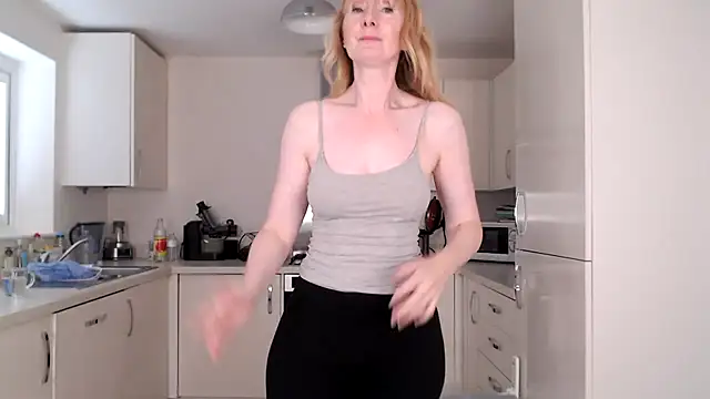 British Goddess Anna online show from 07-14-26, 08:08