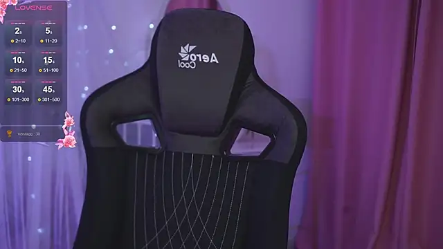 CoralineKeyns online show from 03-19-25, 08:55