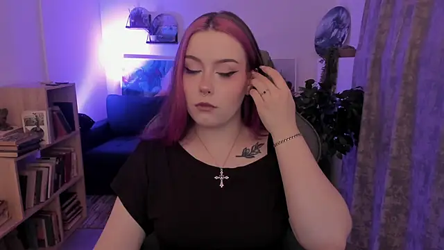 CoralineKeyns online show from 07-28-26, 05:25