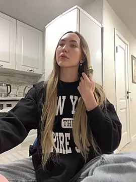 Lunalikaiya online show from 02-27-26, 05:46