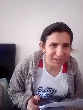 Cameron puppy online show from 09-09-25, 05:34