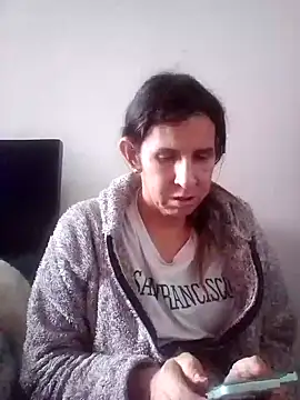 Cameron puppy online show from 09-24-25, 06:44