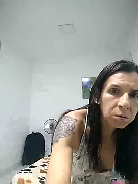 Cameron puppy online show from 06-19-26, 06:23