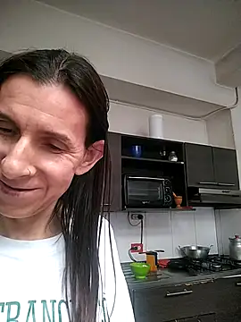 Cameron puppy online show from 06-25-26, 06:34