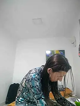 Cameron puppy online show from 07-01-26, 06:07