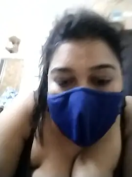 indianlisa5 online show from 04-17-26, 06:22