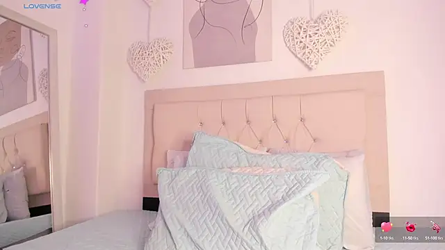 daiana curly online show from 03-17-25, 09:34