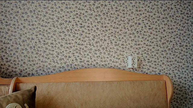 Snapshot of Tinadream20 chatting on 02-14-25, 10:59 Tinadream20 online show from 02-14-25, 10:59