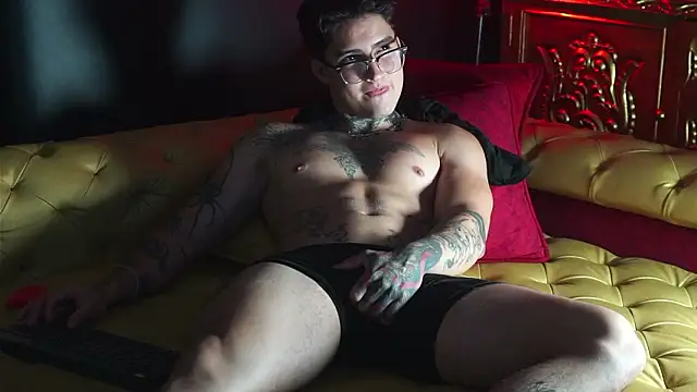 dantecoppolaa  online show from 03-13-26, 12:39