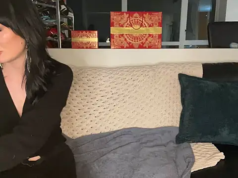 Snapshot of NemesisXSky chatting on 02-06-25, 04:31 NemesisXSky online show from 02-06-25, 04:31