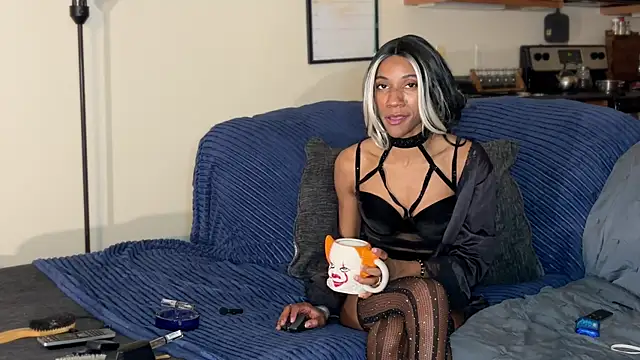 Snapshot of cutiesigh chatting on 09-21-25, 07:10 cutiesigh online show from 09-21-25, 07:10