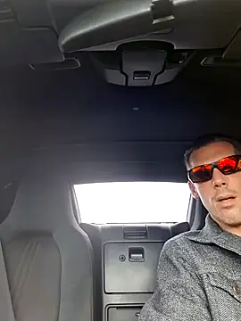 Snapshot of John19893 chatting on 01-15-25, 04:43 John19893 online show from 01-15-25, 04:43