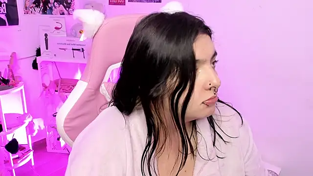 Sachi Meow online show from 11-10-25, 12:04