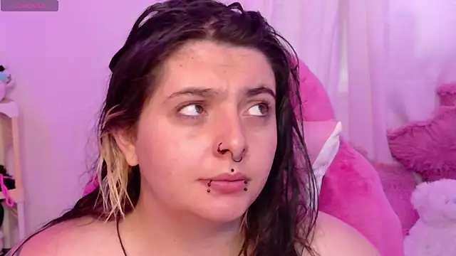 Snapshot of Sachi_Meow chatting on 06-16-26, 07:05 Sachi Meow online show from 06-16-26, 07:05