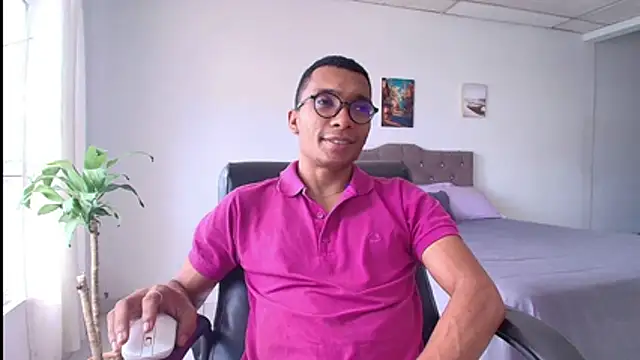 Aaronblack1  online show from 07-07-26, 05:39