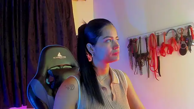 scarlet-kennedy98 online show from 10-07-25, 10:51