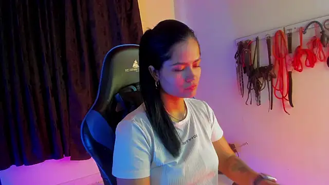 scarlet-kennedy98 online show from 10-08-25, 09:01