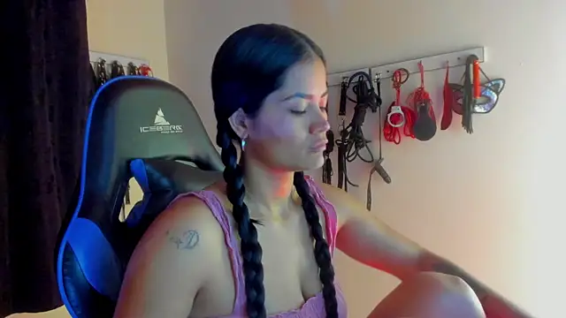 scarlet-kennedy98 online show from 11-03-25, 08:43