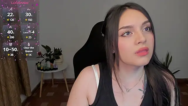 Snapshot of anaveleeez chatting on 12-06-24, 03:19 anaveleeez online show from 12-06-24, 03:19