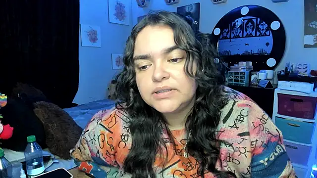 Luise Meyrink online show from 11-07-25, 03:06