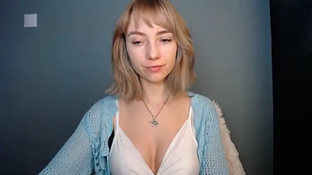 LuciaYoung online show from 02-17-26, 07:38