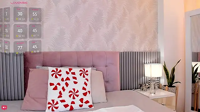 Sally Azmani  online show from 12-16-25, 12:21