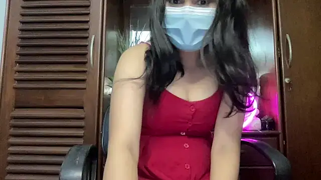 Snapshot of Princess_Lily chatting on 10-09-25, 02:04 Princess Lily online show from 10-09-25, 02:04