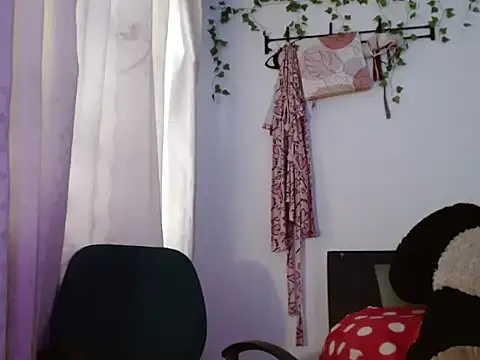  annie rosse online show from 06-22-26, 08:39