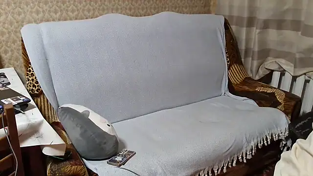 franceska blue online show from 01-11-26, 08:25