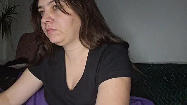 Cyndee Winter online show from 11-12-25, 09:25