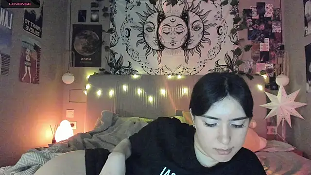 Anisawithlove online show from 02-06-25, 10:32