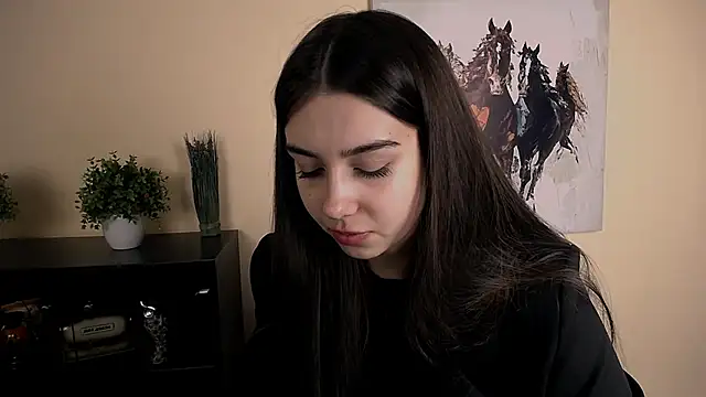 Lili magic online show from 12-14-25, 03:28