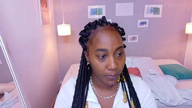 kiara evanss online show from 09-24-25, 03:10