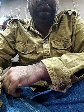 lund lol online show from 11-17-25, 01:50