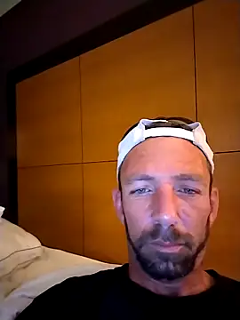 Treemandude online show from 11-27-25, 07:38