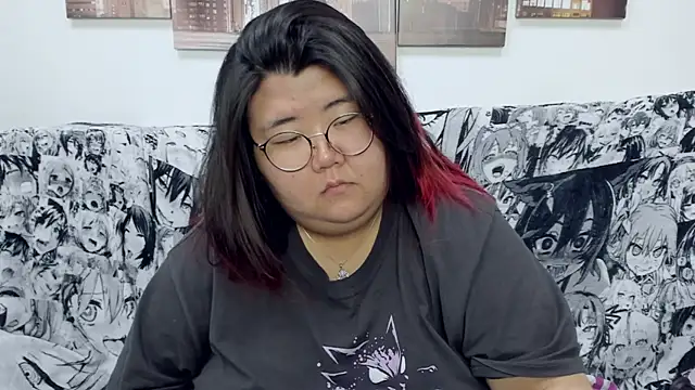 Nadine asian online show from 12-28-24, 06:28