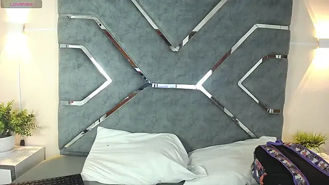 LucciaPorter online show from 03-14-26, 01:27