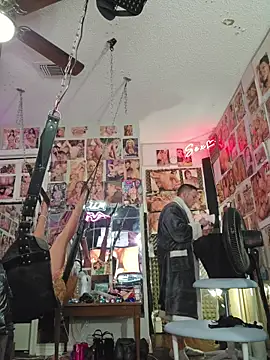 luvs2cumm69 online show from 06-17-26, 02:03
