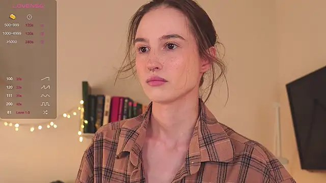 NeonShine online show from 12-17-24, 03:06