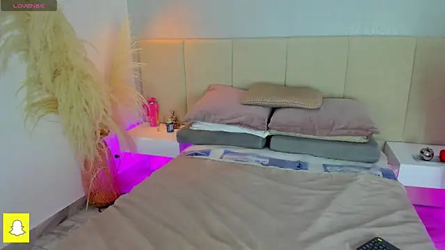 sofia pamela online show from 11-07-25, 07:03