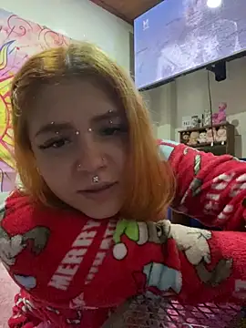 sara winehouse1 online show from 04-10-26, 03:12