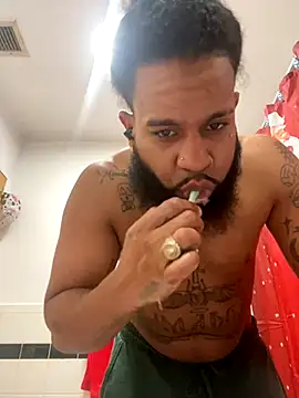 MilkyMontana online show from 12-07-24, 02:24