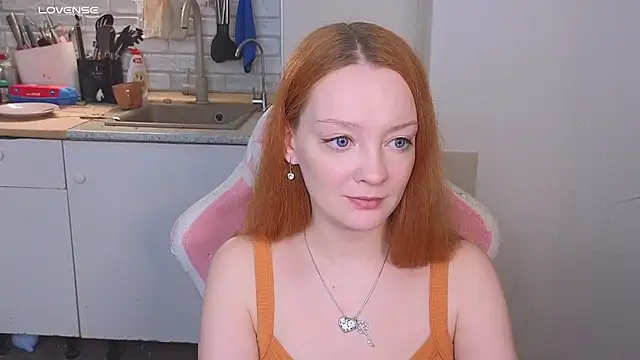Snapshot of Radiants_two chatting on 05-30-26, 02:58 Radiants two online show from 05-30-26, 02:58