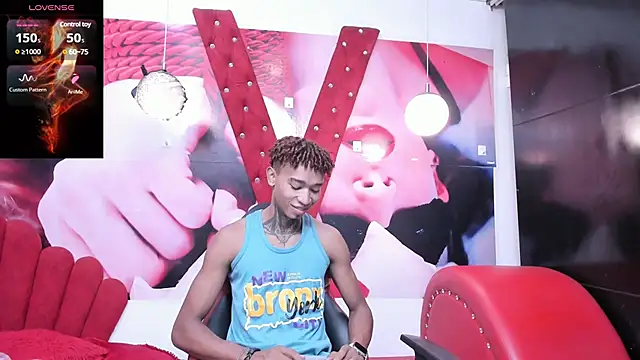 sexy blacks  online show from 01-21-25, 11:24