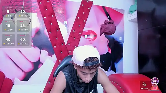 sexy blacks  online show from 02-05-25, 11:34