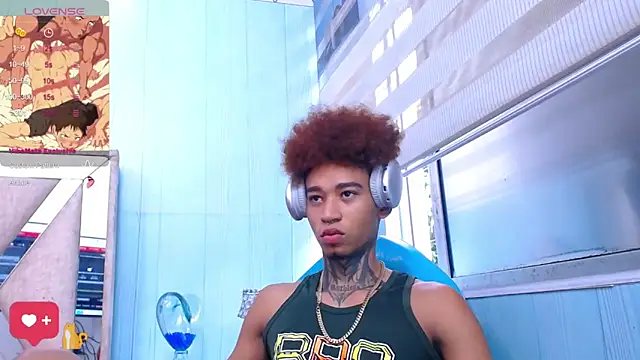 sexy blacks  online show from 03-05-25, 03:29