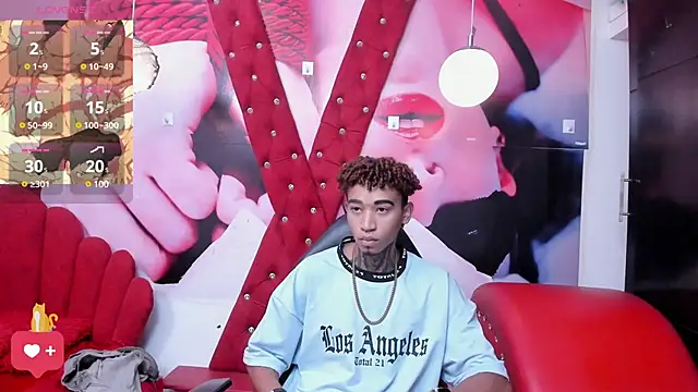 sexy blacks  online show from 03-13-25, 11:30