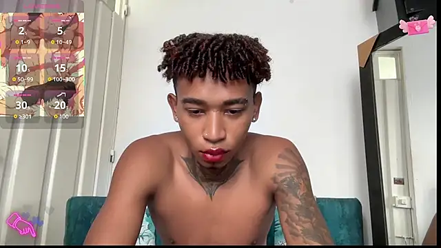 sexy blacks  online show from 10-20-25, 12:49