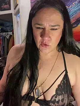 Snapshot of sexyasscougar chatting on 02-18-25, 03:54 sexyasscougar online show from 02-18-25, 03:54