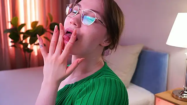 askaudrey  online show from 04-09-26, 01:38